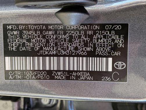 2021 Toyota Prius LE