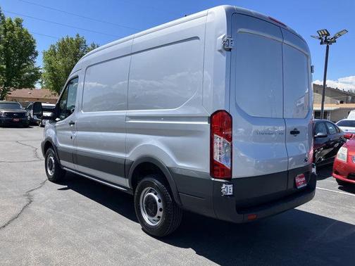 2015 Ford Transit-250 Base