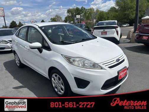 Oxford White 2012 Ford Fiesta S