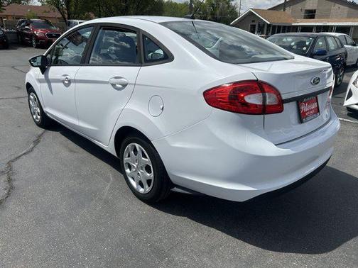 Oxford White 2012 Ford Fiesta S