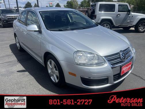 Platinum Gray Metallic 2008 Volkswagen Jetta SE