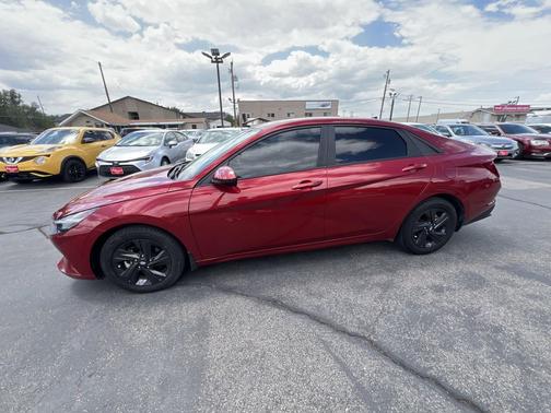Ultimate Red 2023 Hyundai ELANTRA SEL