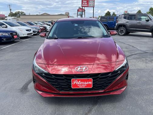 Ultimate Red 2023 Hyundai ELANTRA SEL