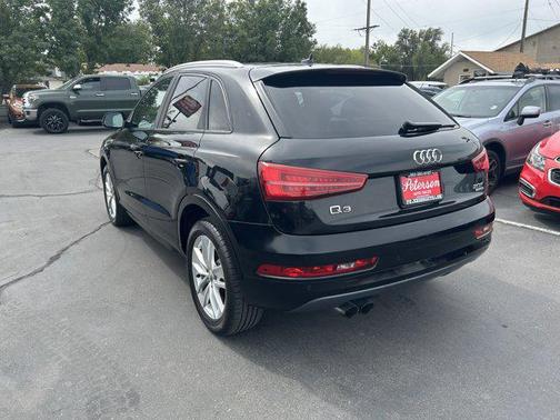 2017 Audi Q3 2.0T Premium