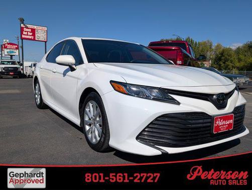 2018 Toyota Camry LE
