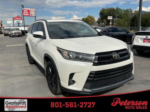 Blizzard Pearl 2019 Toyota Highlander SE