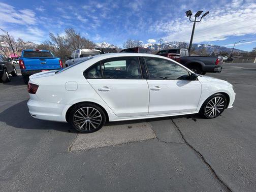 2016 Volkswagen Jetta 1.8T Sport