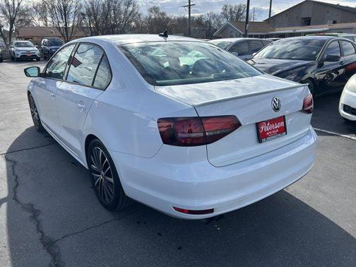 2016 Volkswagen Jetta 1.8T Sport