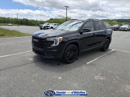 Ebony Twilight Metallic 2022 GMC Terrain SLE