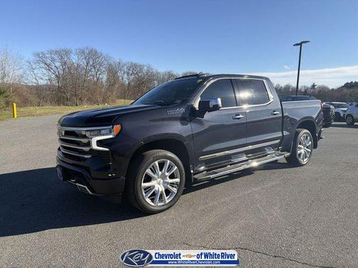Dark Ash Metallic 2022 Chevrolet Silverado 1500 High Country