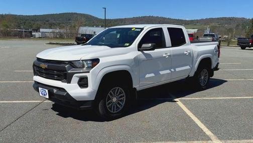 Summit White 2026 Chevrolet Colorado LT