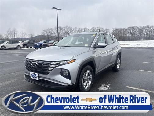 2023 Hyundai TUCSON SE