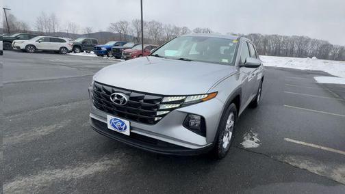 2023 Hyundai TUCSON SE