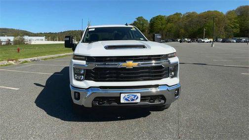 2025 Chevrolet Silverado 3500 LT