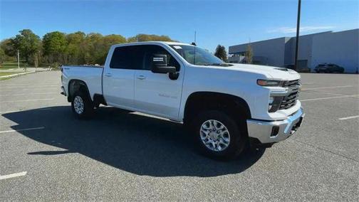 2025 Chevrolet Silverado 3500 LT