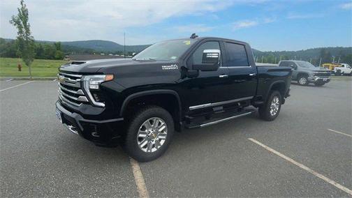 2025 Chevrolet Silverado 2500 High Country