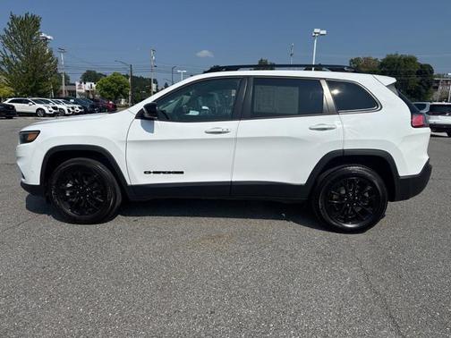 2023 Jeep Cherokee Altitude