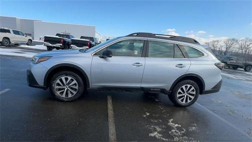 2022 Subaru Outback Base