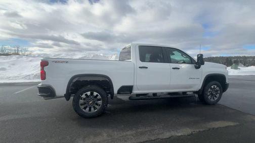 2026 Chevrolet Silverado 2500 Custom