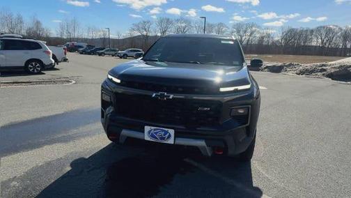 Mosaic Black Metallic 2026 Chevrolet Traverse AWD Z71