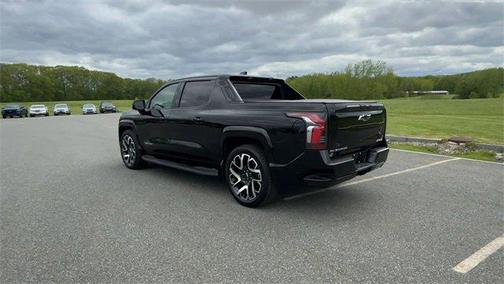 2024 Chevrolet Silverado EV RST