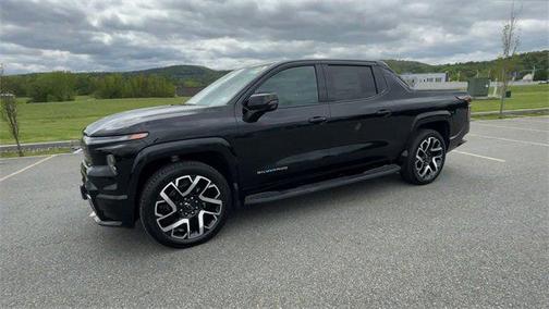 2024 Chevrolet Silverado EV RST