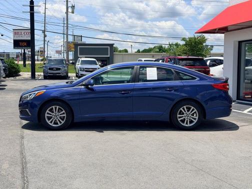 Lakeside Blue 2016 Hyundai SONATA SE