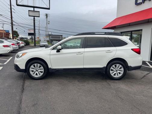 2017 Subaru Outback 2.5i Premium