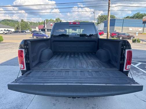 2016 RAM 1500 Laramie