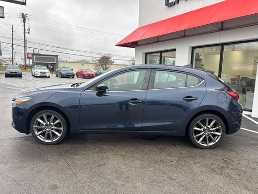 2018 Mazda Mazda3 Touring