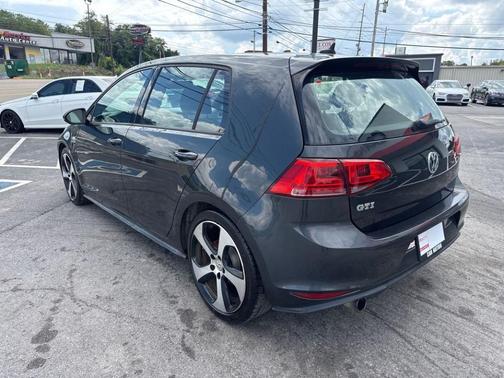 2017 Volkswagen Golf GTI S 4-Door