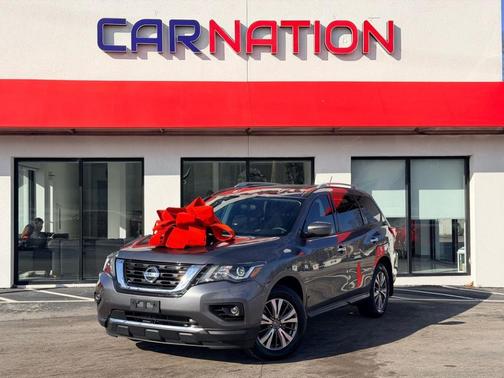 2018 Nissan Pathfinder S
