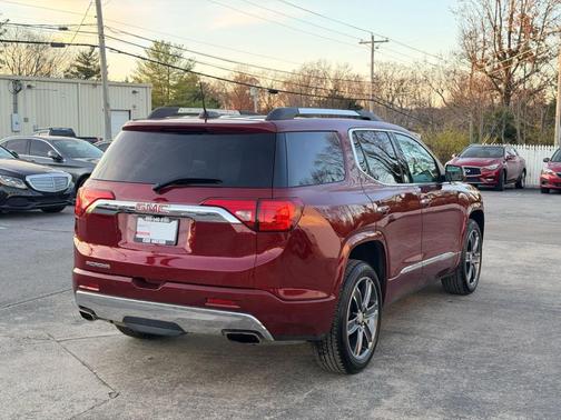 2018 GMC Acadia Denali