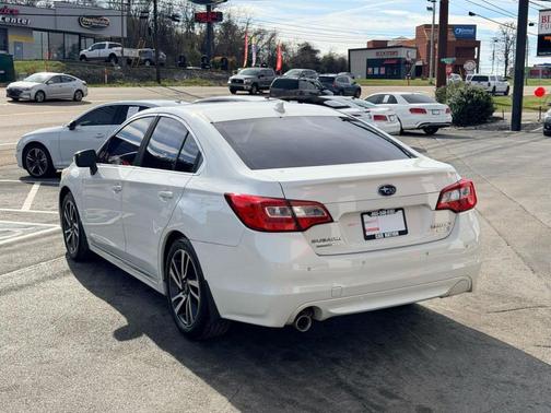 2017 Subaru Legacy 2.5i Sport