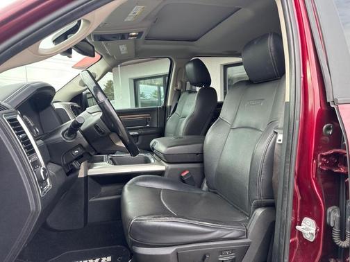 2017 RAM 1500 Laramie