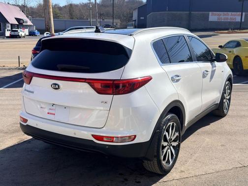 2017 Kia Sportage EX