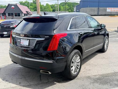 Black 2017 Cadillac XT5 Luxury