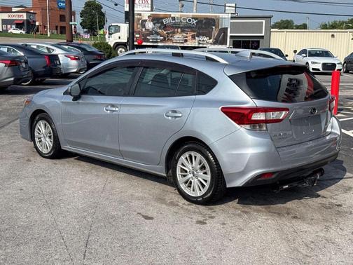 2018 Subaru Impreza 2.0i Premium