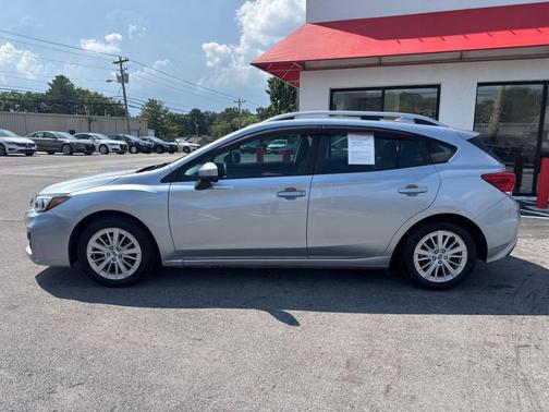 2018 Subaru Impreza 2.0i Premium