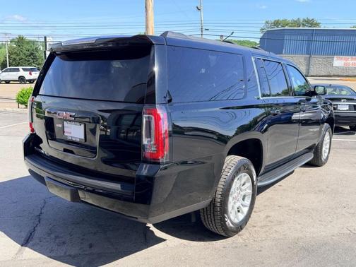 Black 2019 GMC Yukon XL SLT