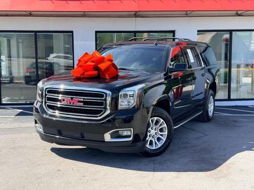 Black 2019 GMC Yukon XL SLT