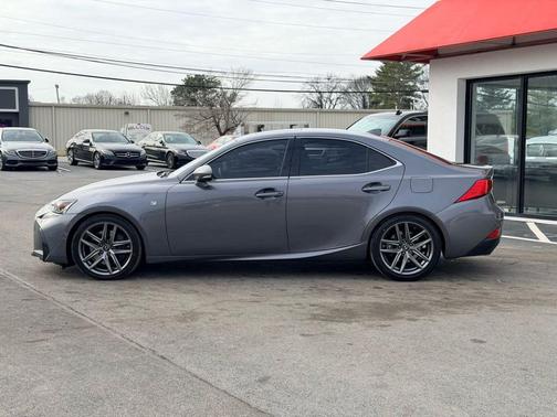 2019 Lexus IS 300 Base