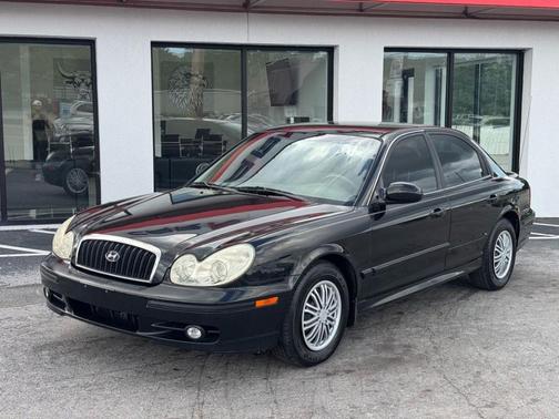 2004 Hyundai SONATA LOCAL TRADE LOW MILES
