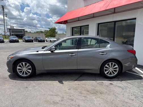 2014 INFINITI Q50 Premium