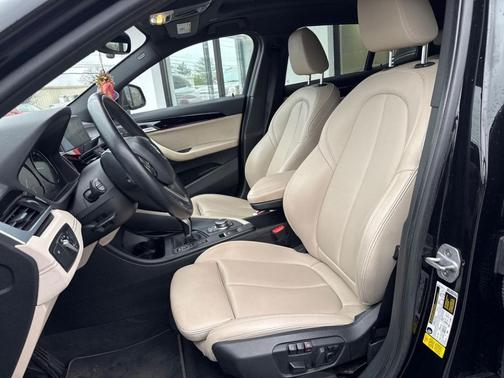 2020 BMW X2 sDrive28i