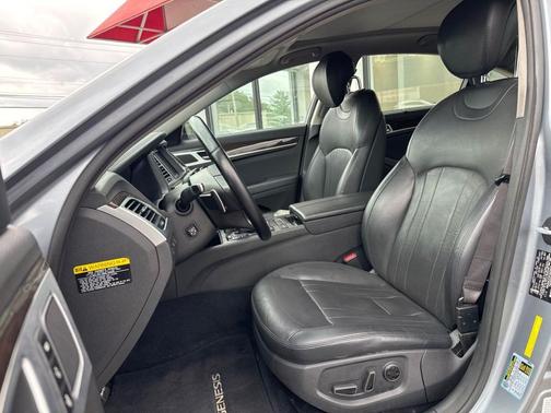 2015 Hyundai Genesis 3.8