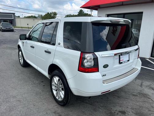2012 Land Rover LR2 Base