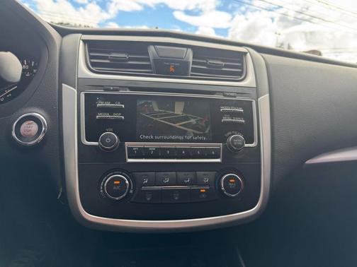 2017 Nissan Altima 2.5 SR