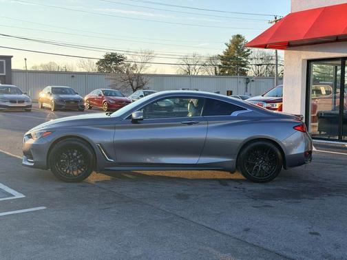 2017 INFINITI Q60 2.0T Premium