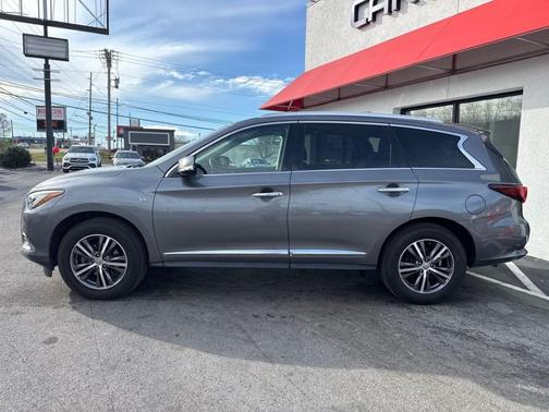 2017 INFINITI QX60 Base